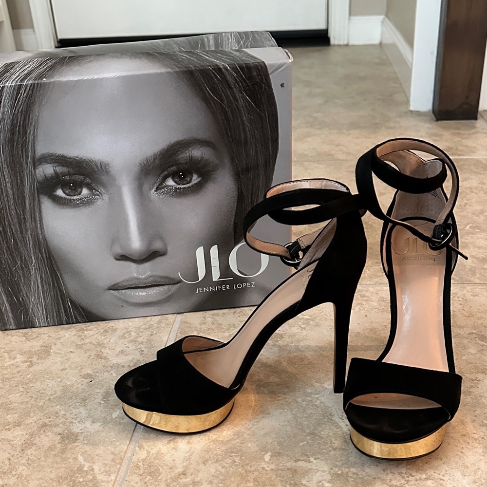 Jennifer Lopez Black and Gold Platform Heels